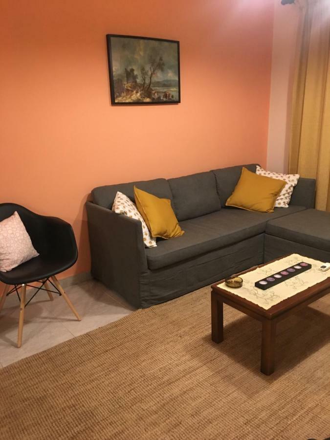 Central 2-Bedroom Luxury Apartment Heraklion Exteriör bild